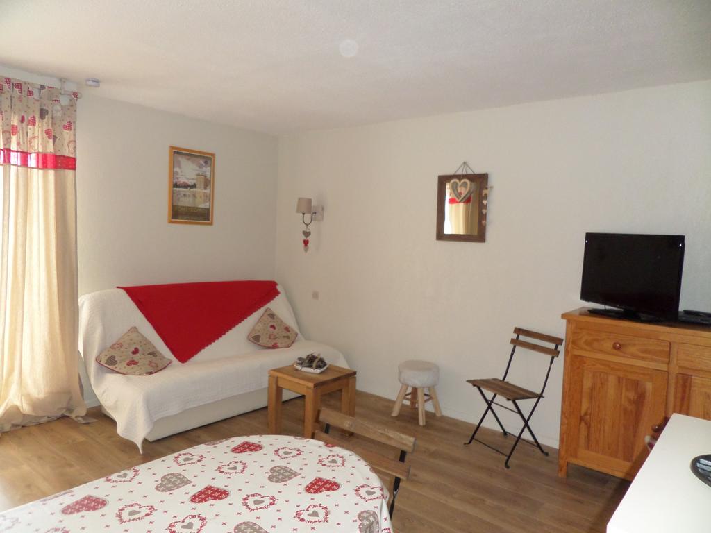 Appartements Les Balcons Du Soleil Font-Romeu-Odeillo-Via Eksteriør bilde